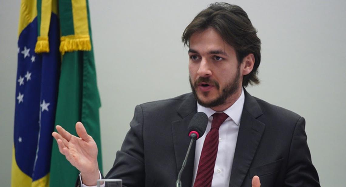 Pedro Cunha Lima Perfil Médium